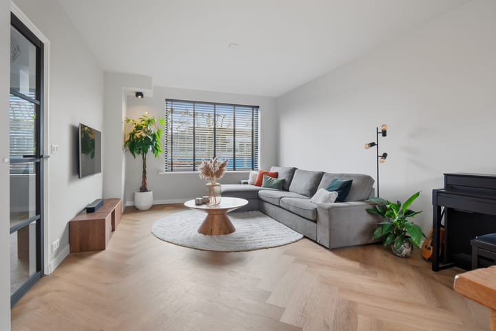 Photo 3 of Spoorlaan 26