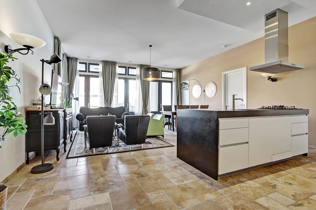 Photo 8 of Wijngaardstraat 53
