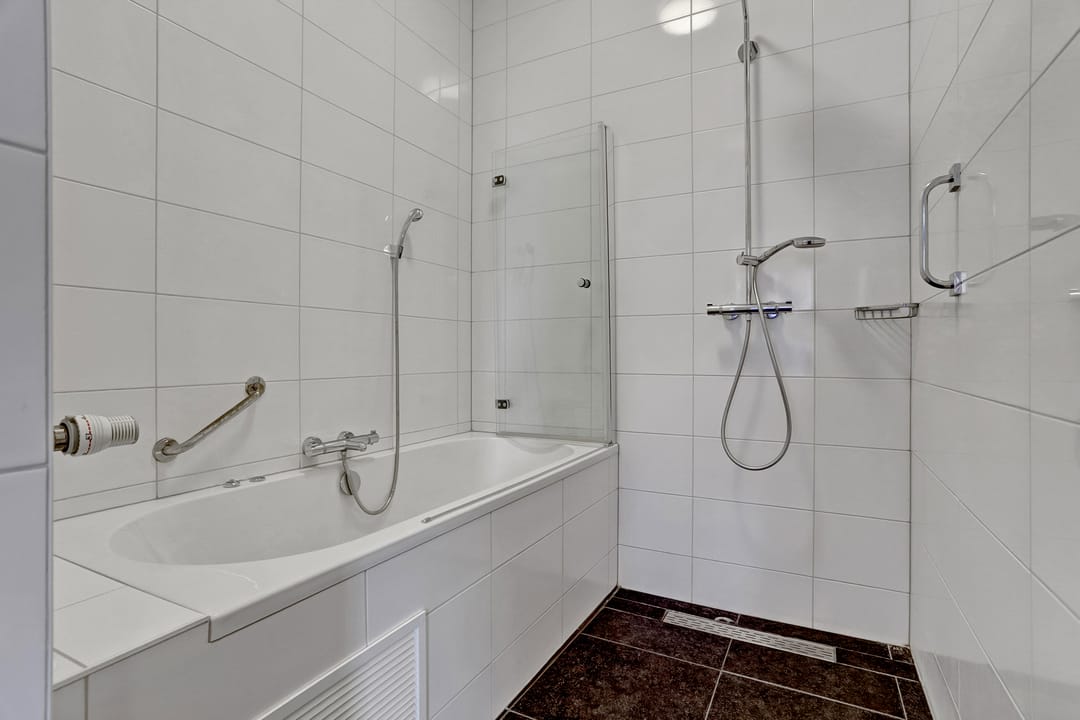 Photo 23 of Wijngaardstraat 53