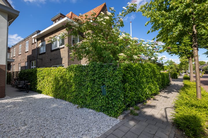 Foto 2 van Graaf Florisweg 113