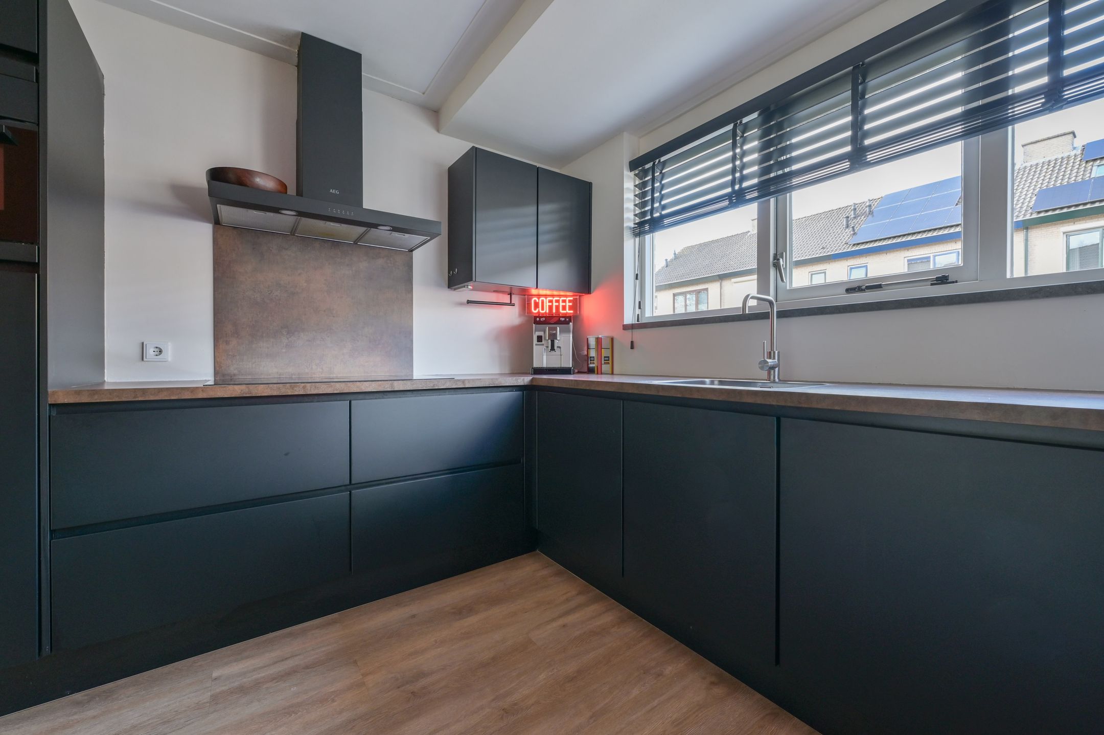 Foto 3 van Wallenbergstraat 8