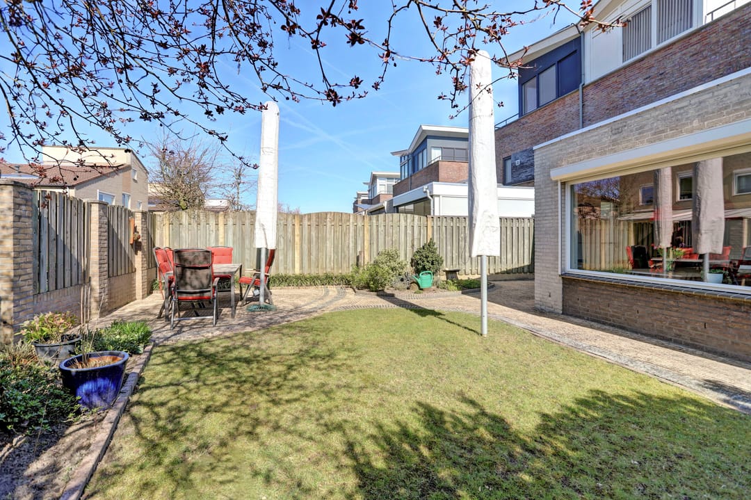 Foto 31 van De Schoolmeesterstraat 30