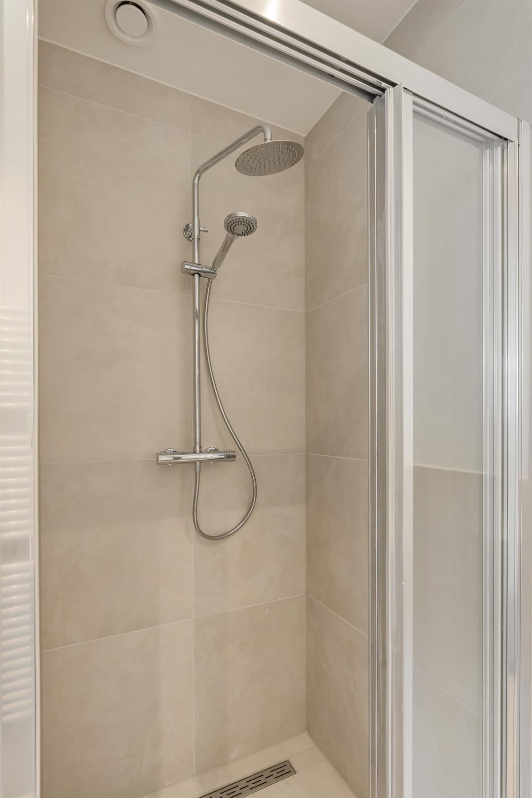 Foto 11 van Zaanweg 66-E