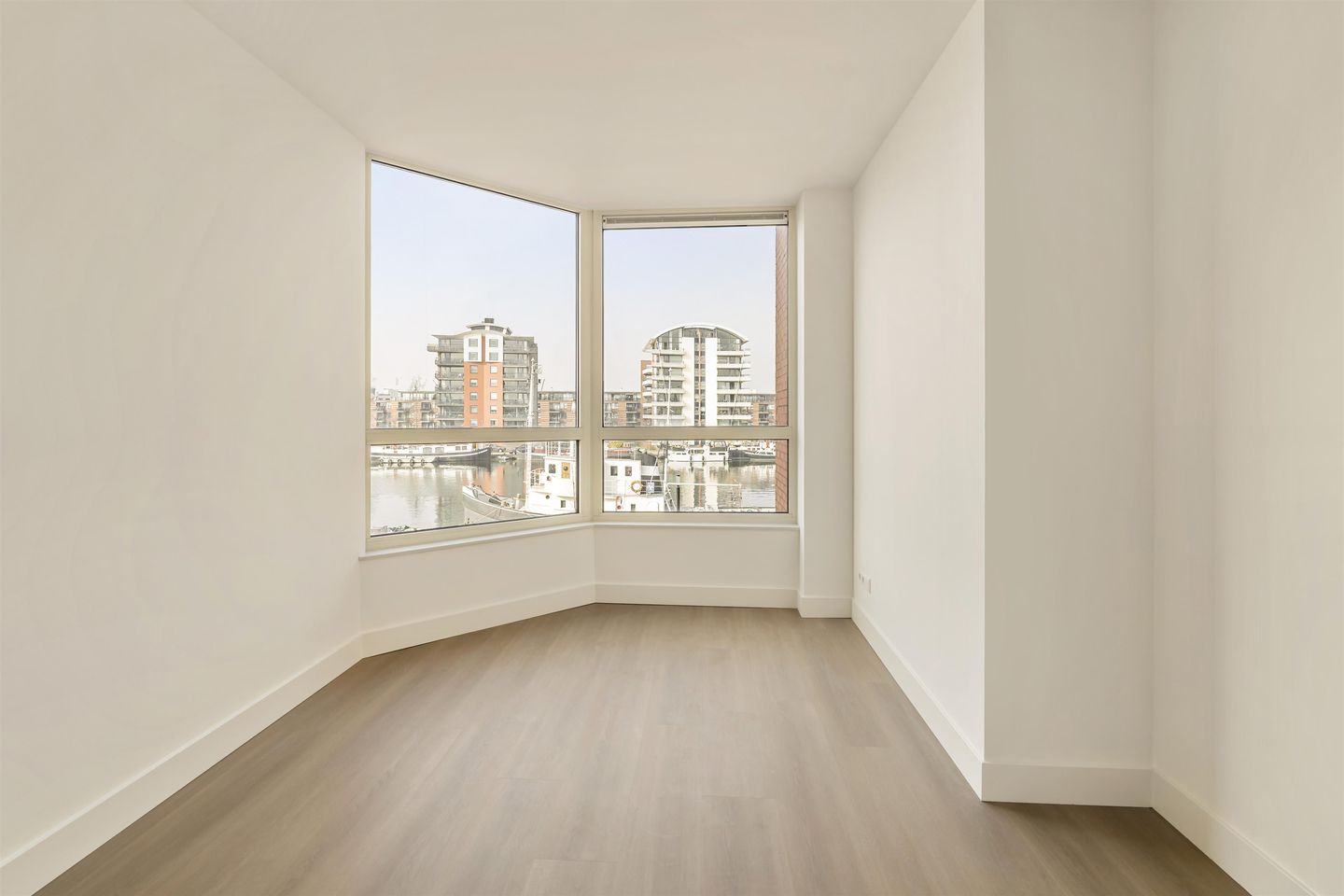 Foto 14 van Zaanweg 66-E