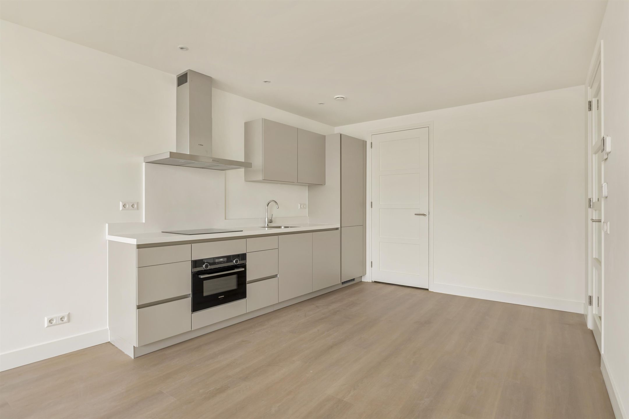 Foto 6 van Zaanweg 66-E