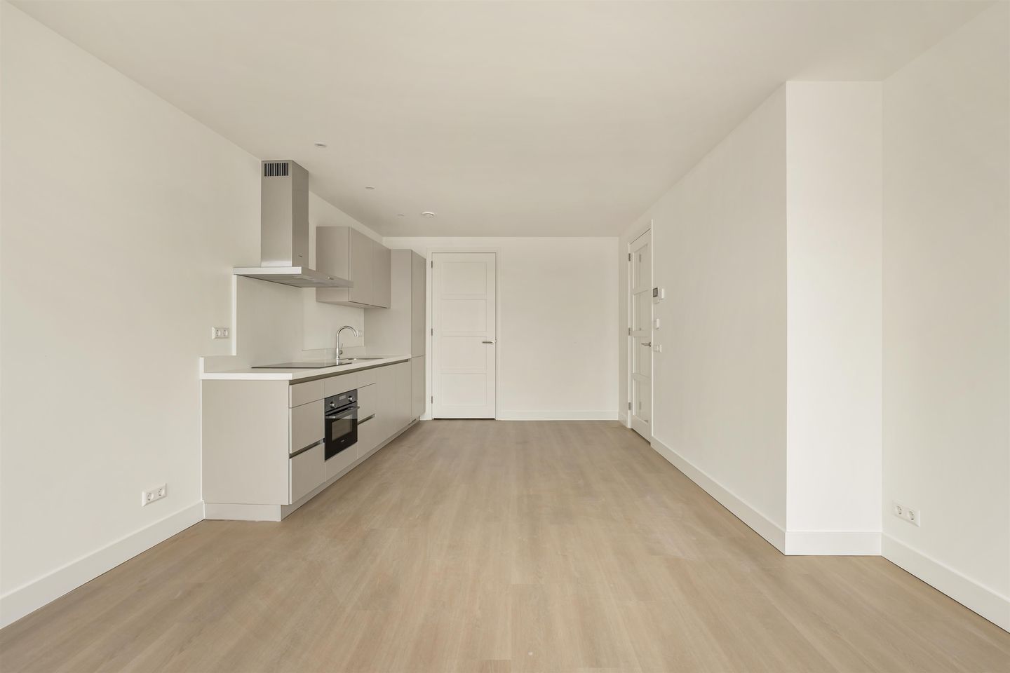 Foto 5 van Zaanweg 66-E