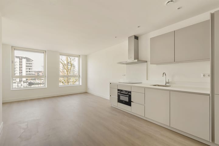 Foto 2 van Zaanweg 66-E