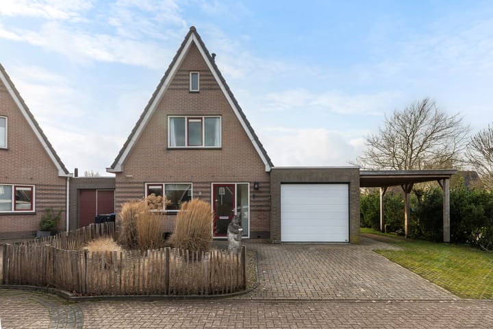 Kroanenburg 2 main image