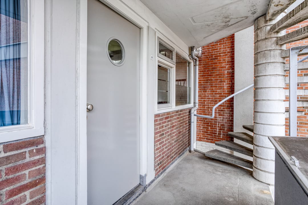 Photo 11 of Oosterstraat 88