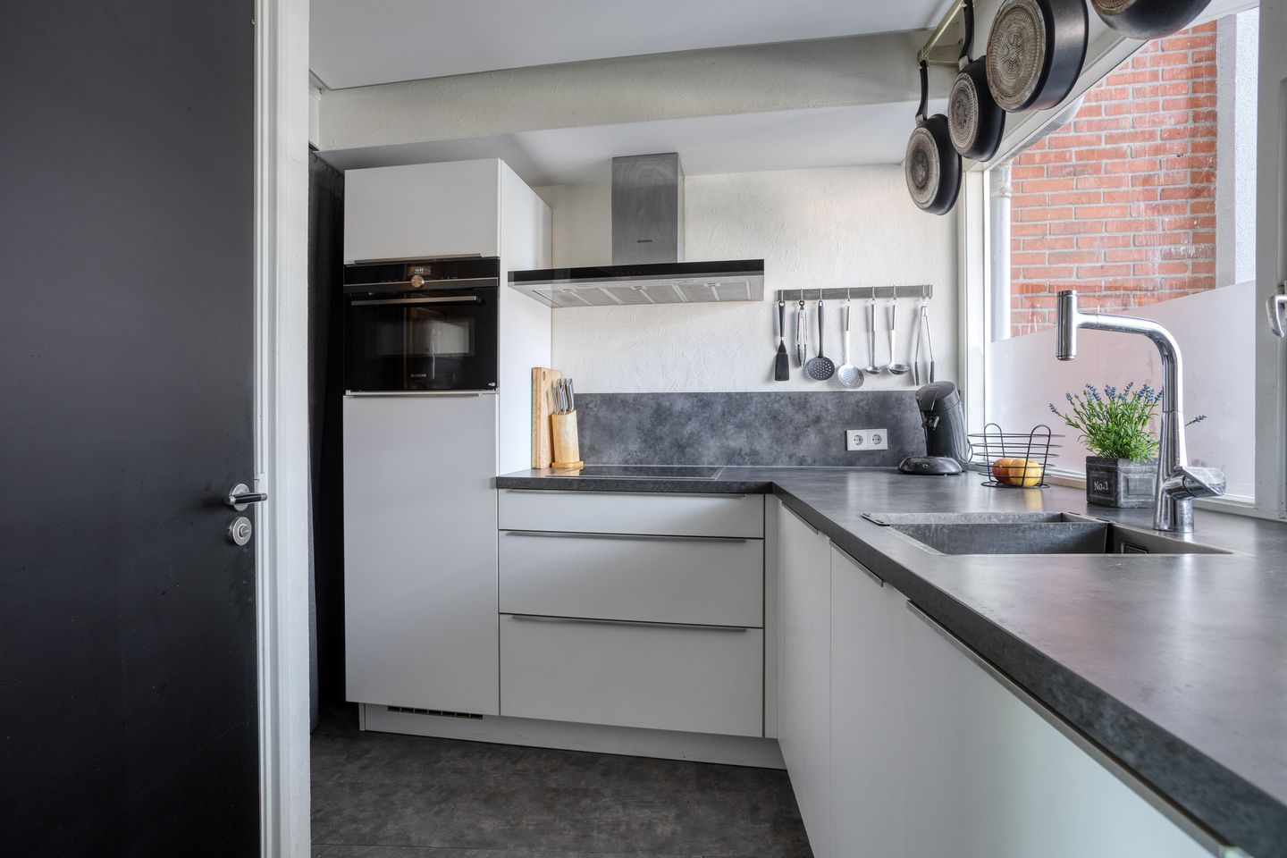 Photo 14 of Oosterstraat 88
