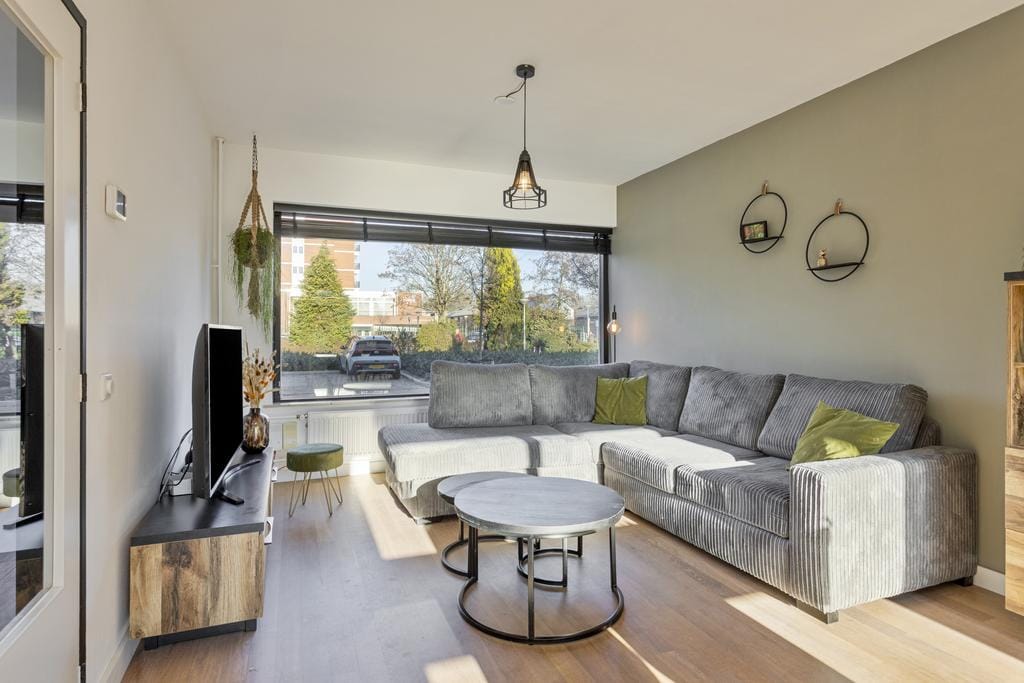 Photo 6 of Venuslaan 533