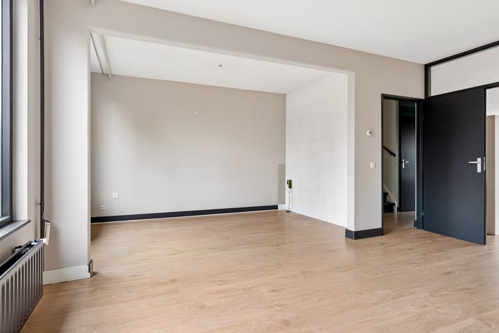 Foto 2 van Kornwierde 190