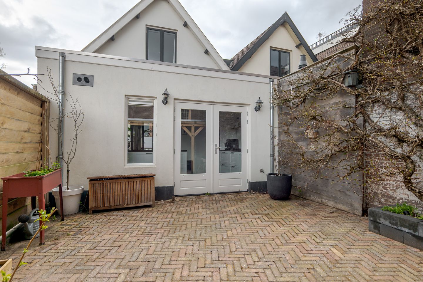 Photo 44 of Catharinastraat 27