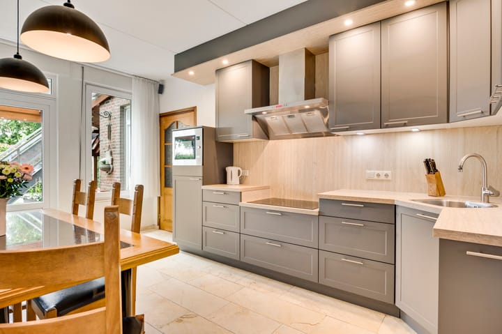 Photo 3 of Clara Feystraat 11