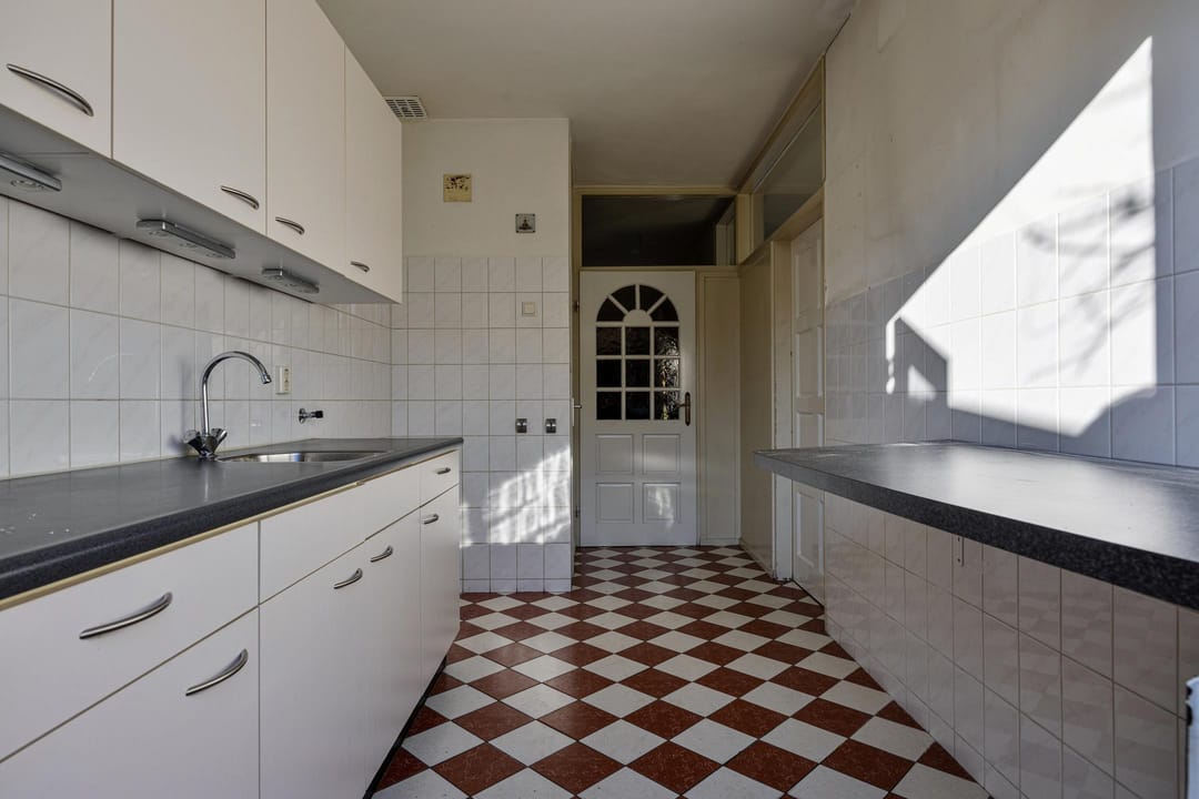 Photo 16 of Covelakker 28