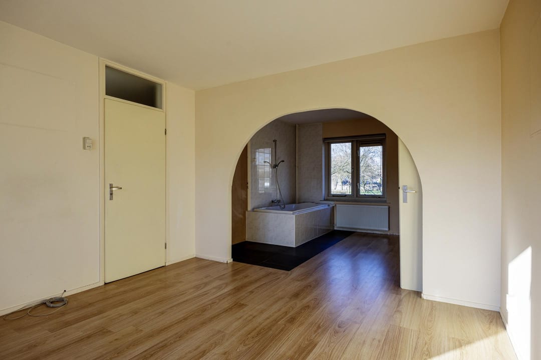 Photo 23 of Covelakker 28