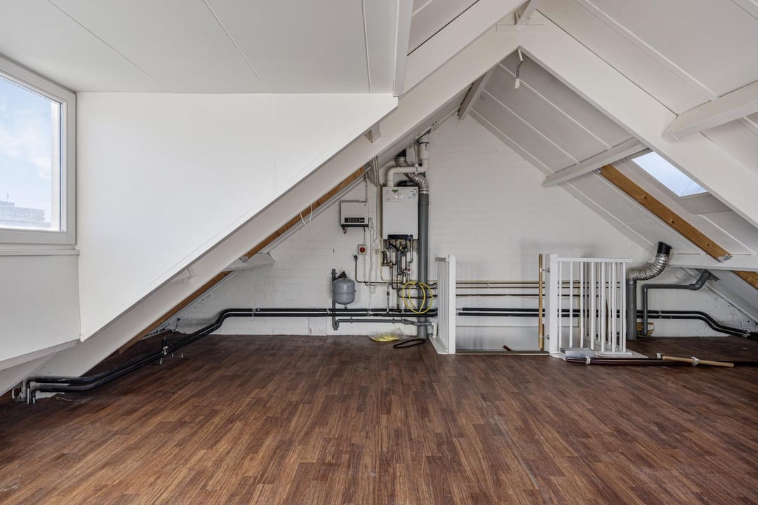 Photo 37 of Covelakker 28