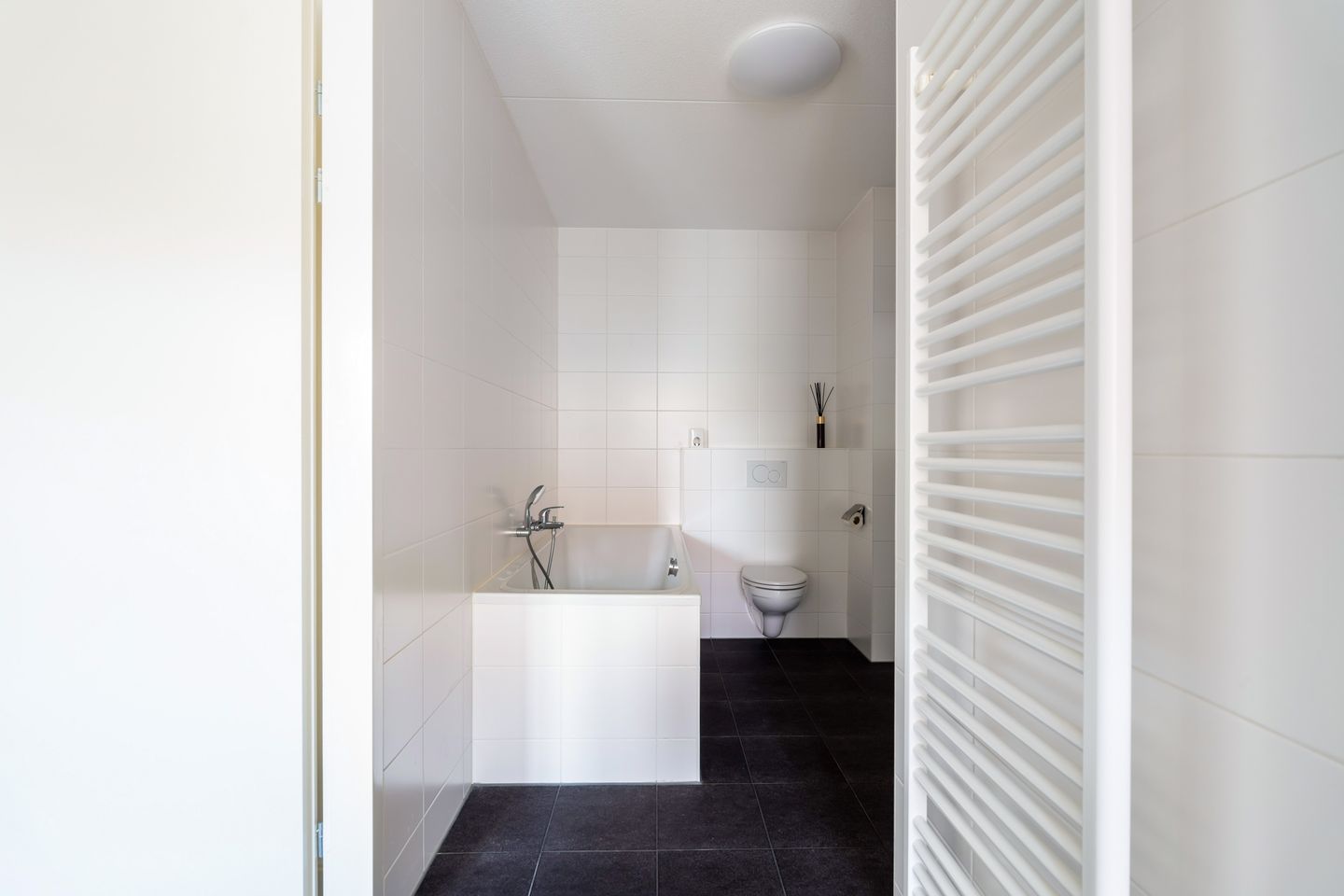 Foto 40 van Prins Willem III-plein 16