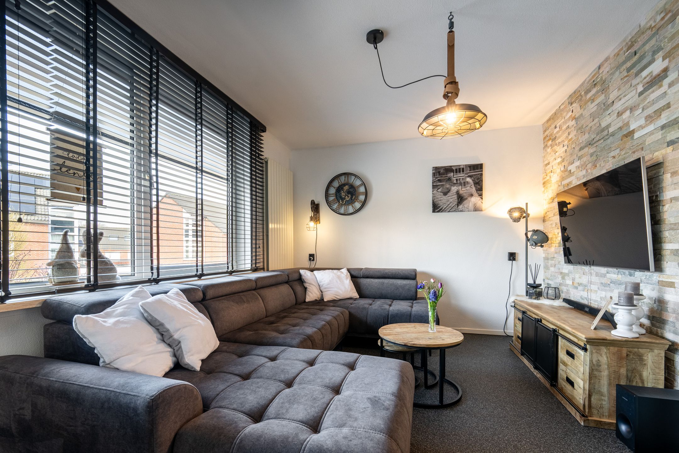 Foto 9 van Van Limburg Stirumstraat 59