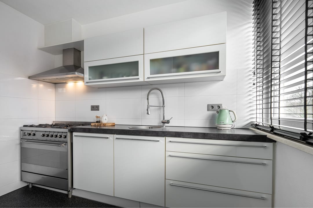 Foto 2 van Van Limburg Stirumstraat 59