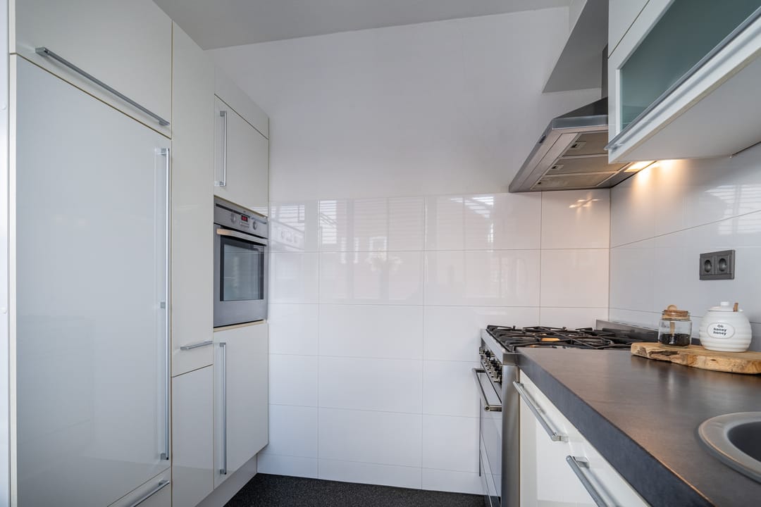 Foto 13 van Van Limburg Stirumstraat 59