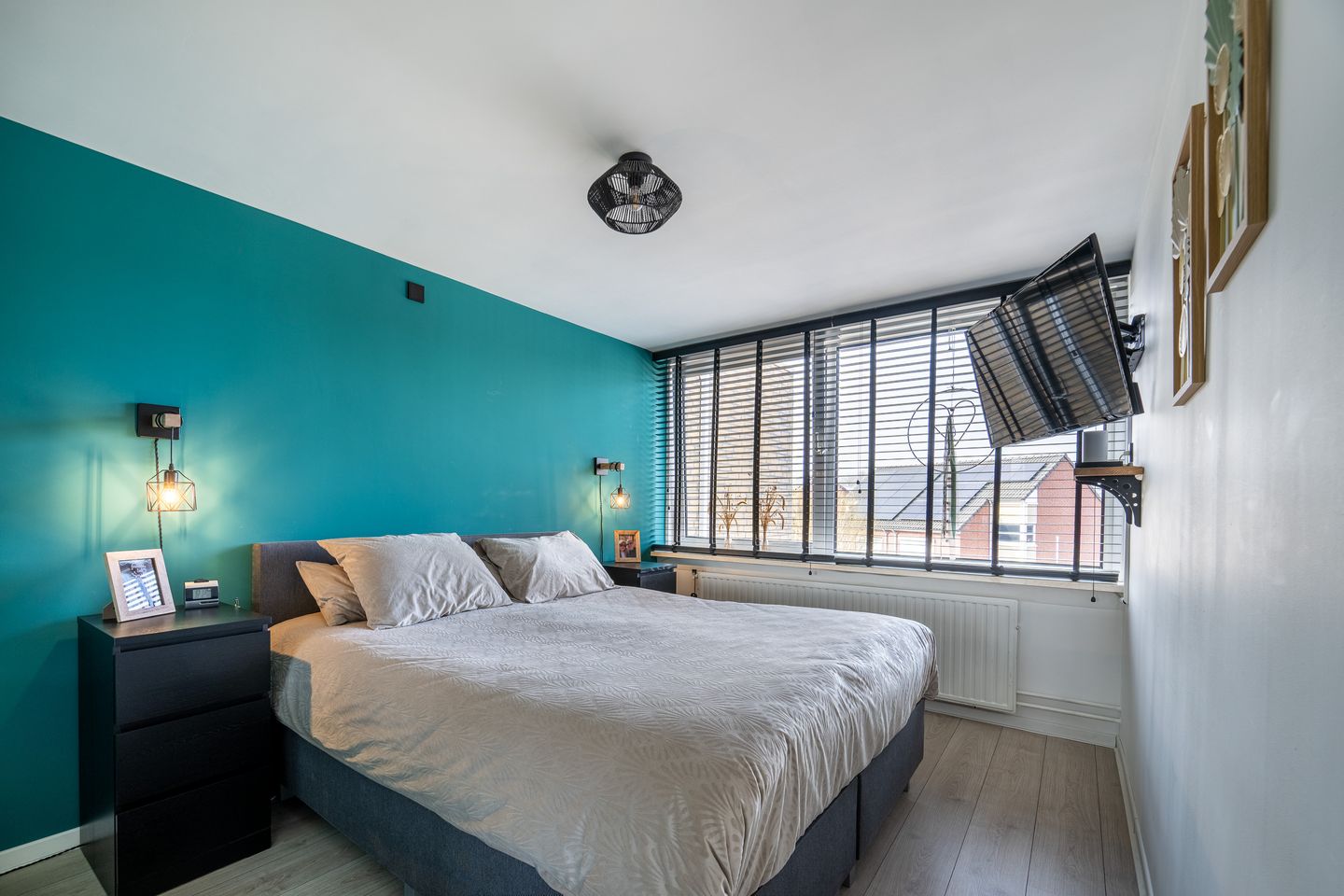 Foto 14 van Van Limburg Stirumstraat 59