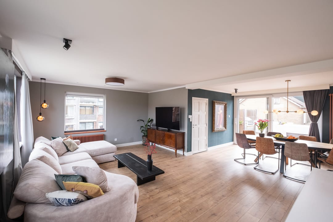 Photo 2 of Pinksterblomstraat 1-A