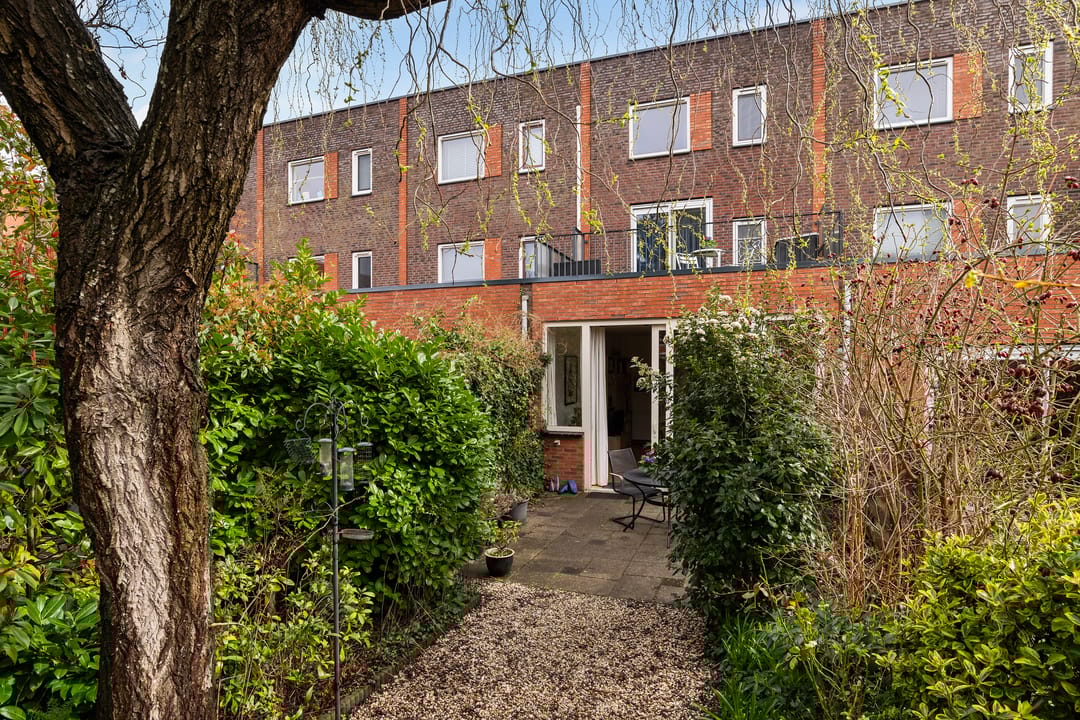 Photo 2 of Kraaijvangerstraat 11