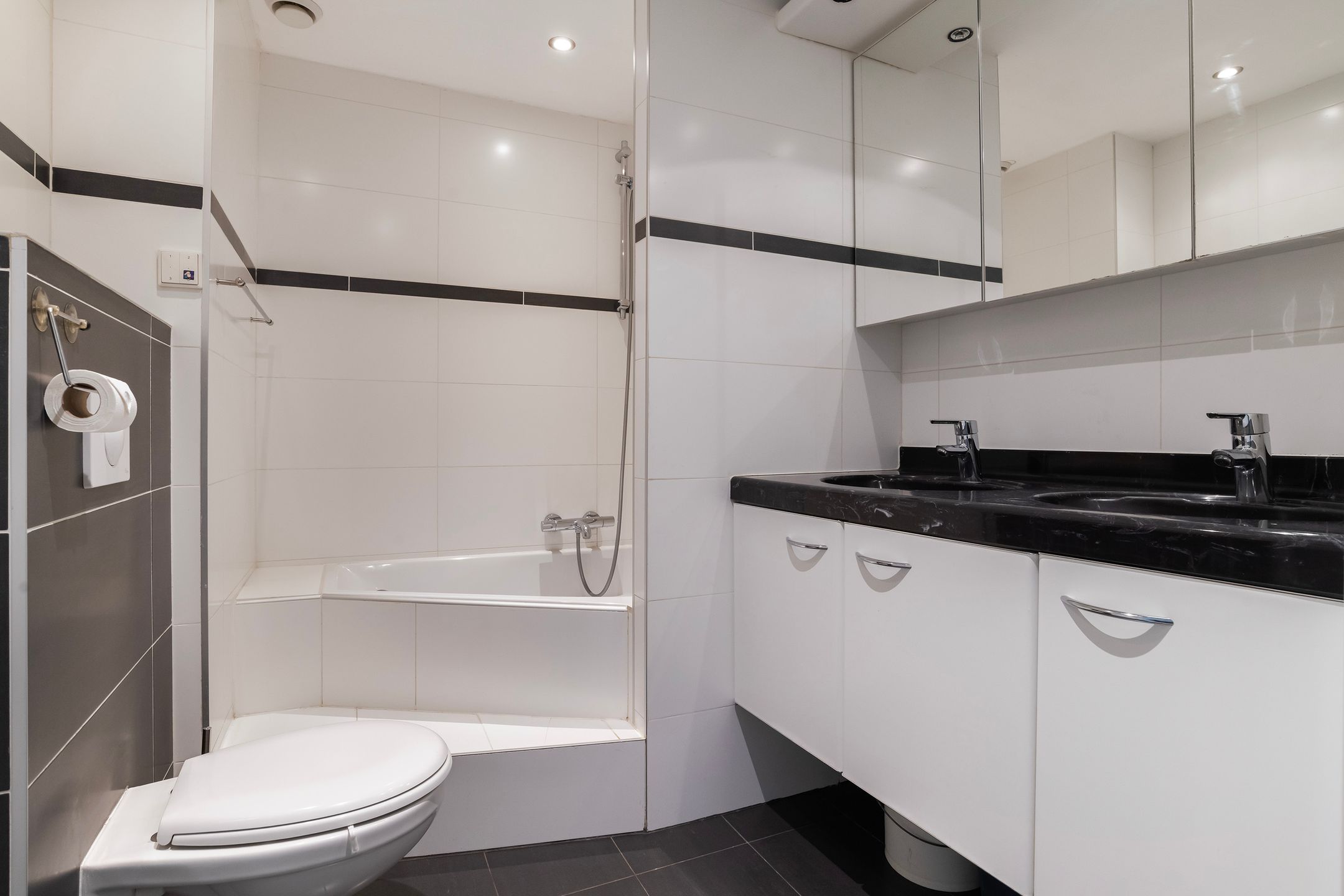 Photo 18 of Kraaijvangerstraat 11