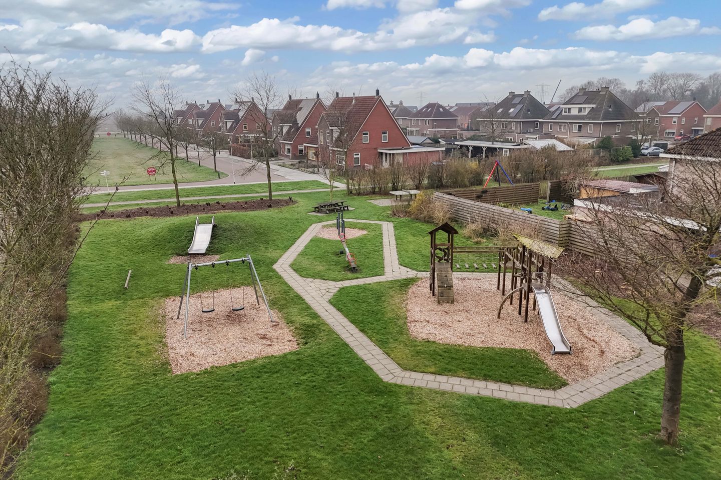 Photo 40 of Rozenstraat 2
