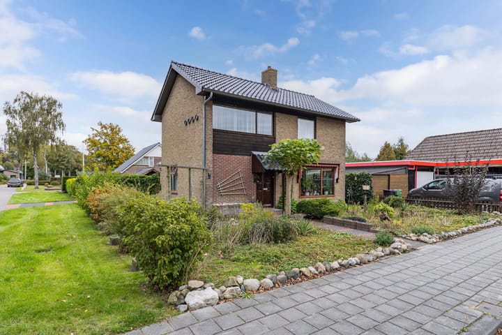 Julianalaan 2-A main image