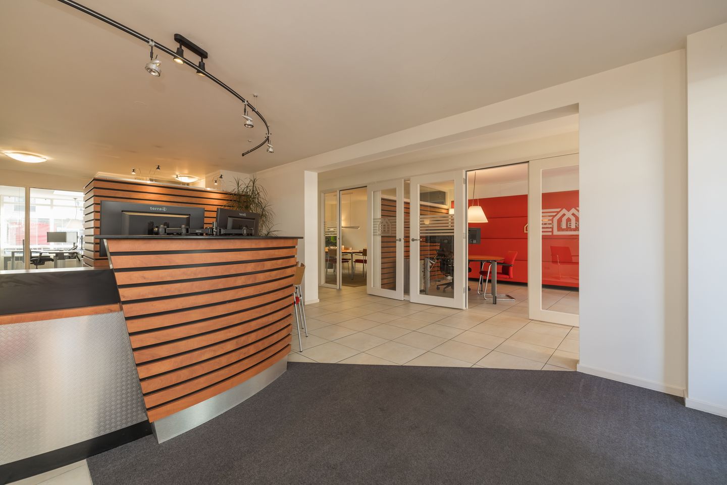 View photo 4 of Noordeinde 1