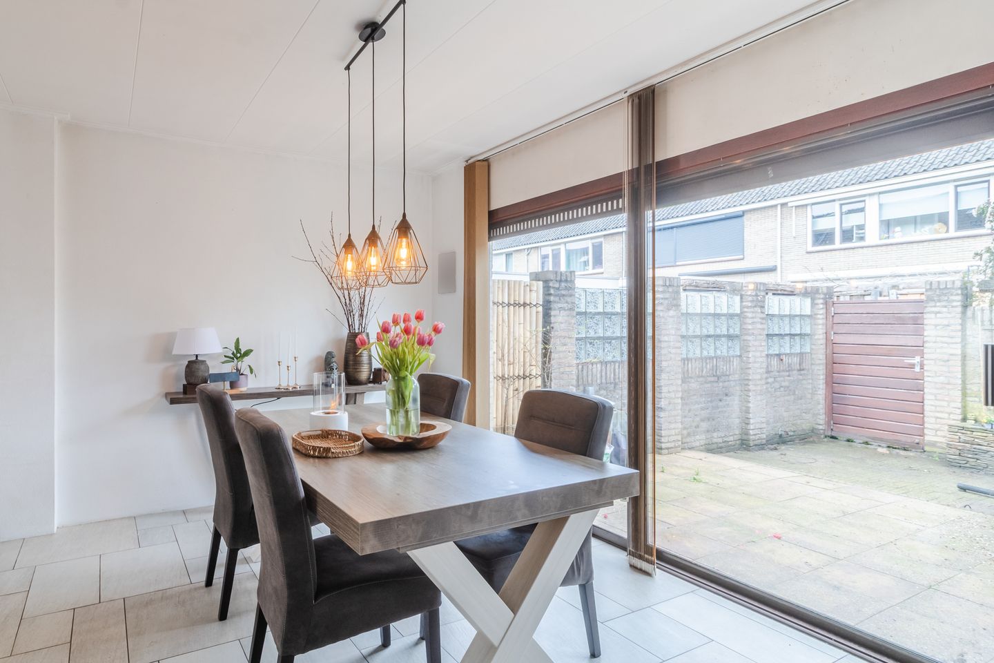 Foto 10 van Aert van Nesstraat 4