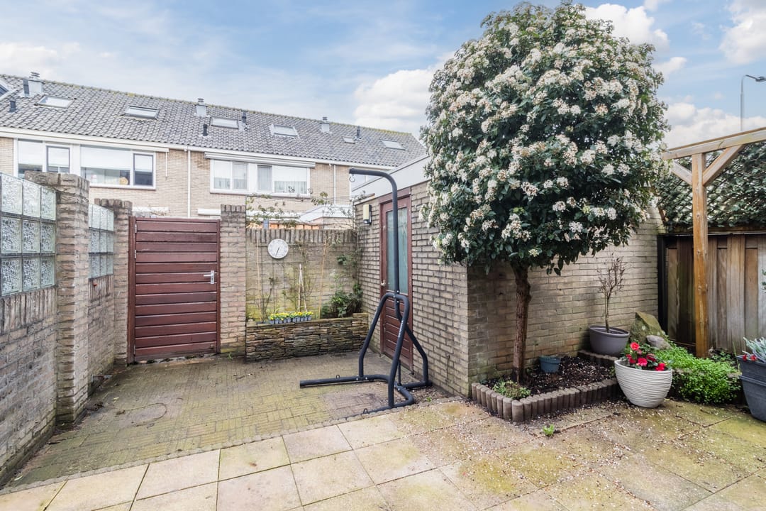 Foto 28 van Aert van Nesstraat 4