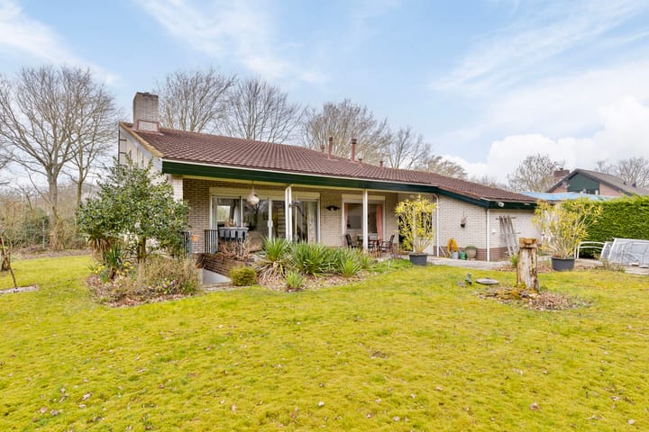 Photo 2 of Magnolialaan 29