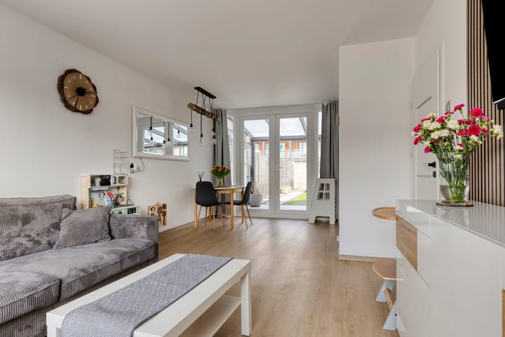 Foto 2 van Madeliefstraat 24