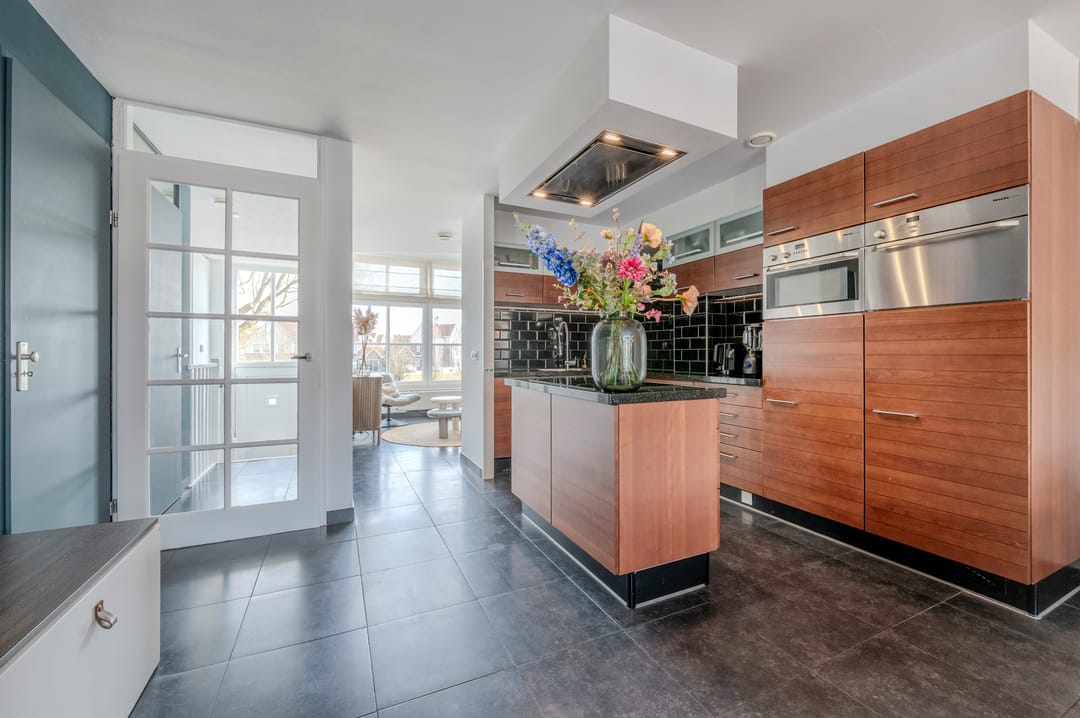 Spacious townhouse with park view in Helmond De Veste — 13