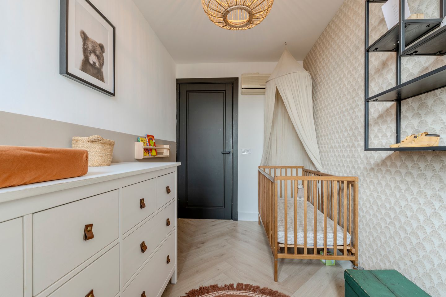 Spacious townhouse with park view in Helmond De Veste — 28