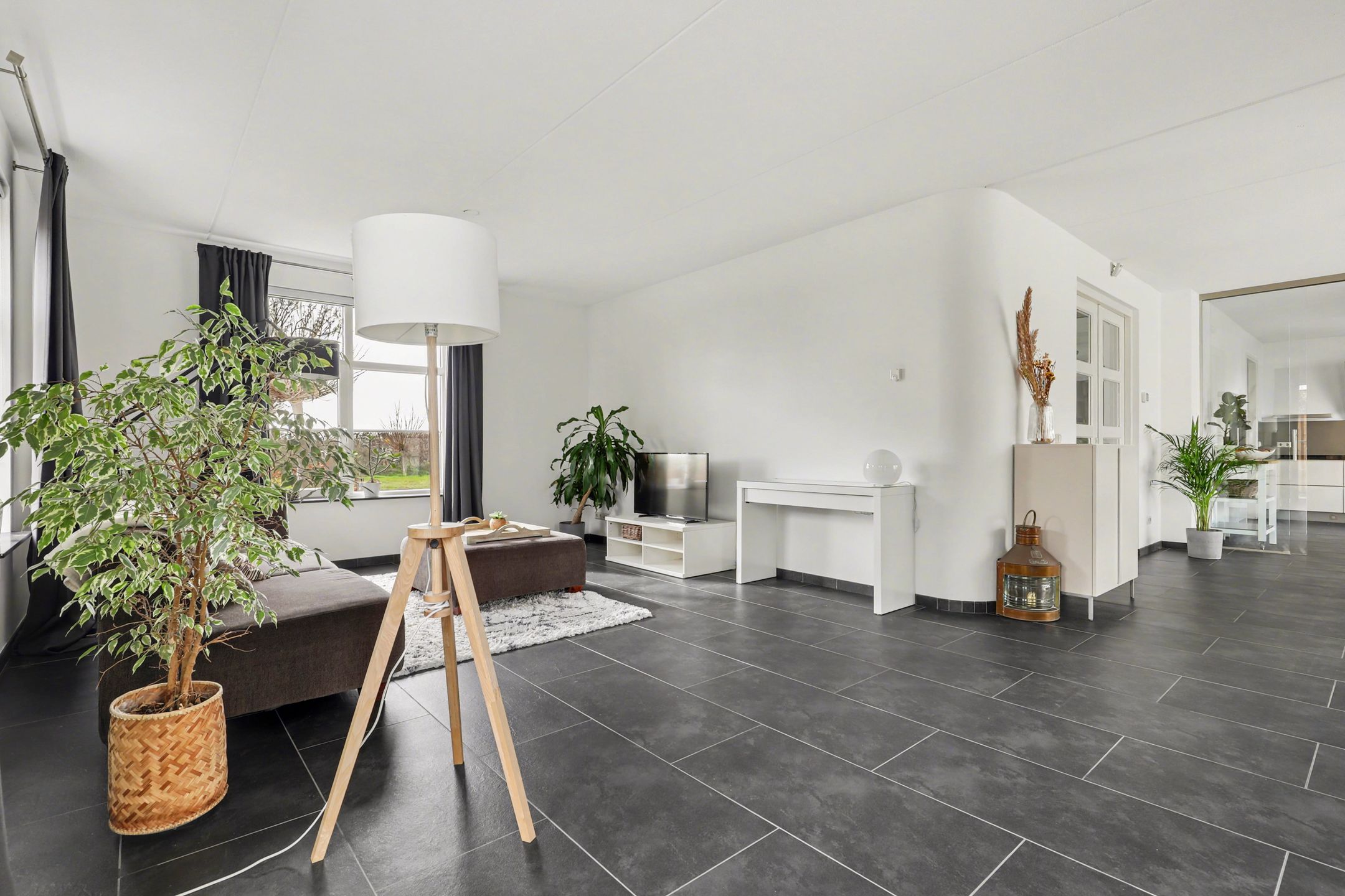 Spacious and Sustainable Detached Family Home with Modern Comforts — 7