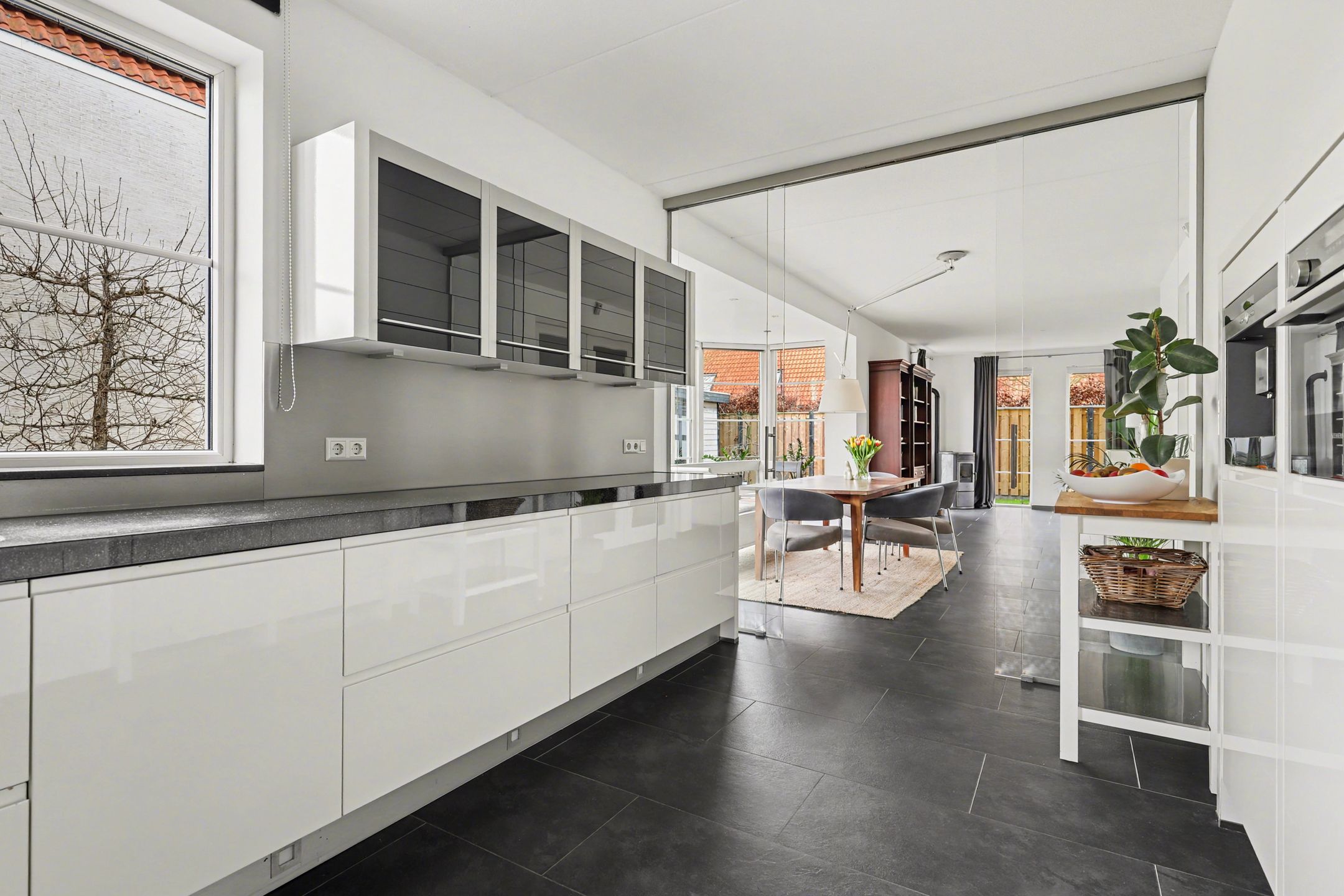 Spacious and Sustainable Detached Family Home with Modern Comforts — 16