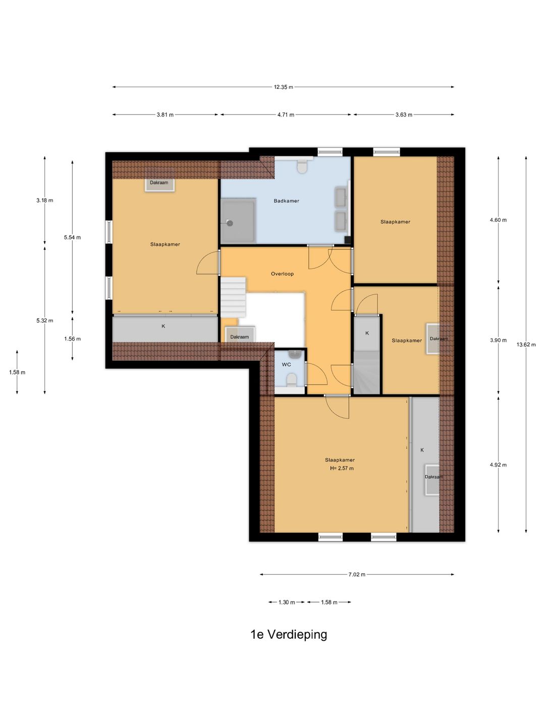 Spacious and Sustainable Detached Family Home with Modern Comforts — 46