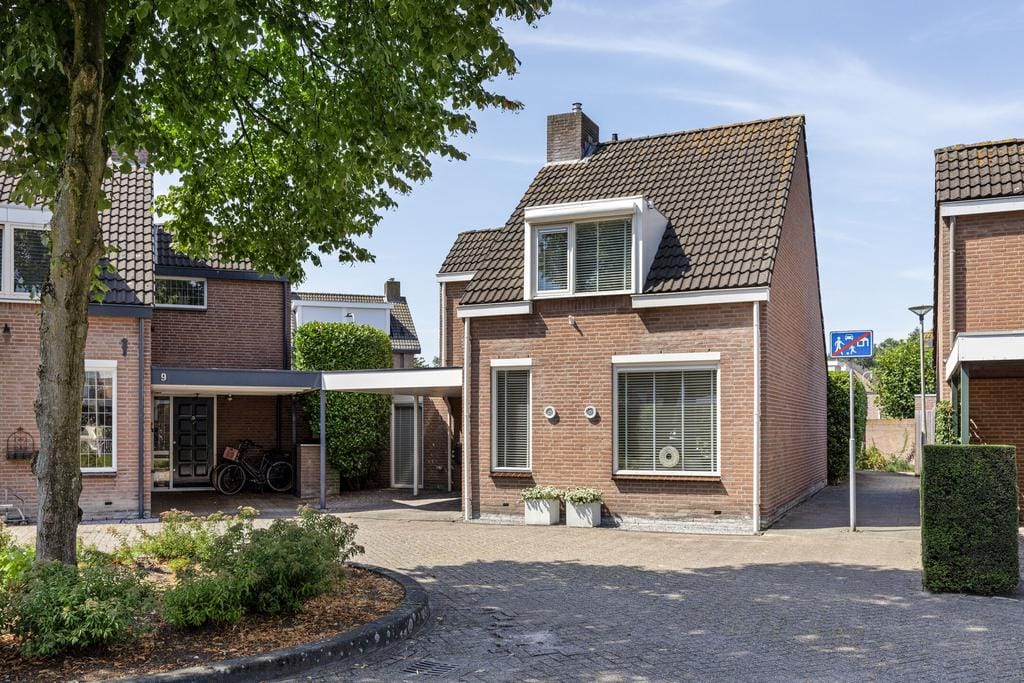 Foto 1 van Ravensbeek 8