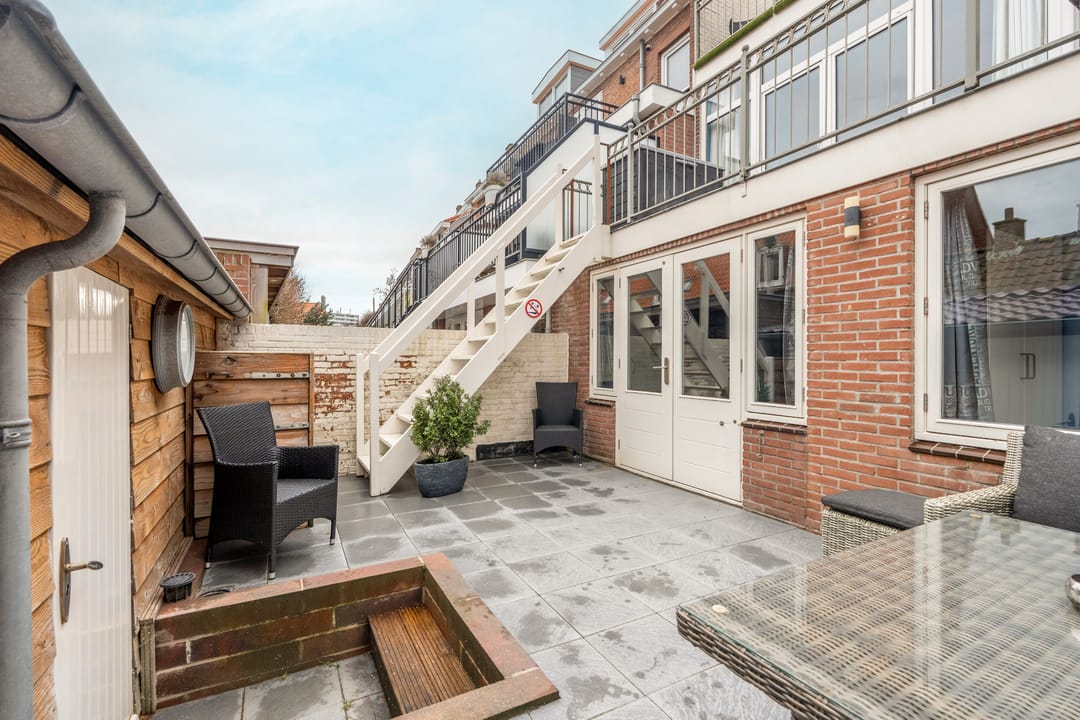 Foto 16 van Burgemeester Engelbertsstraat 66