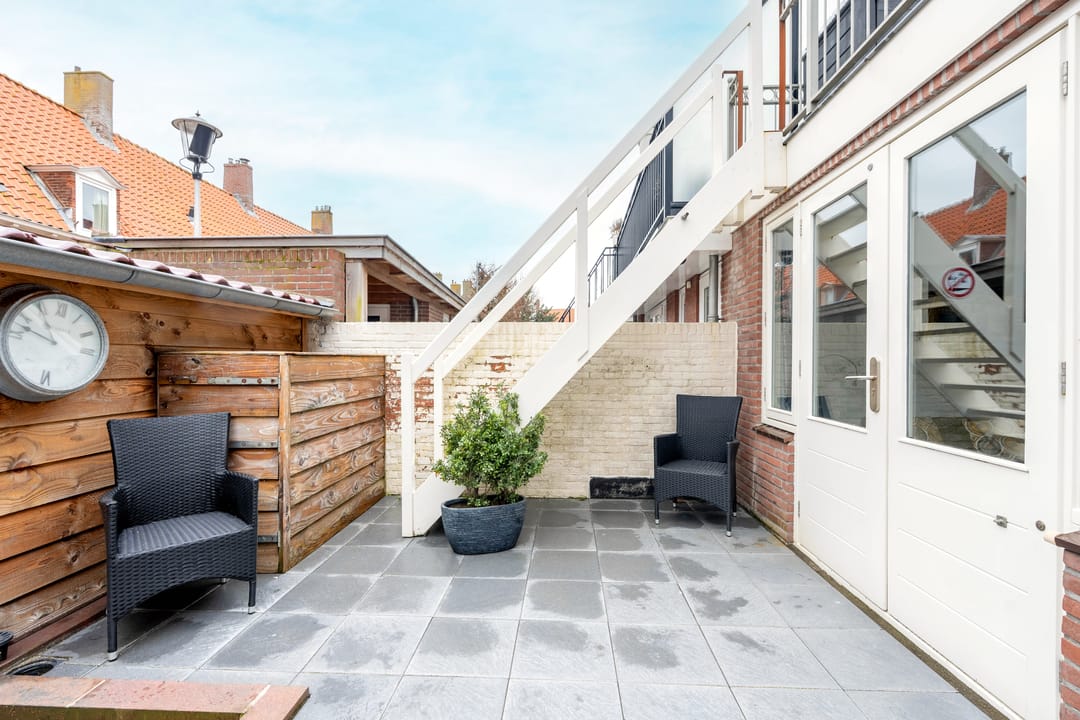 Foto 22 van Burgemeester Engelbertsstraat 66