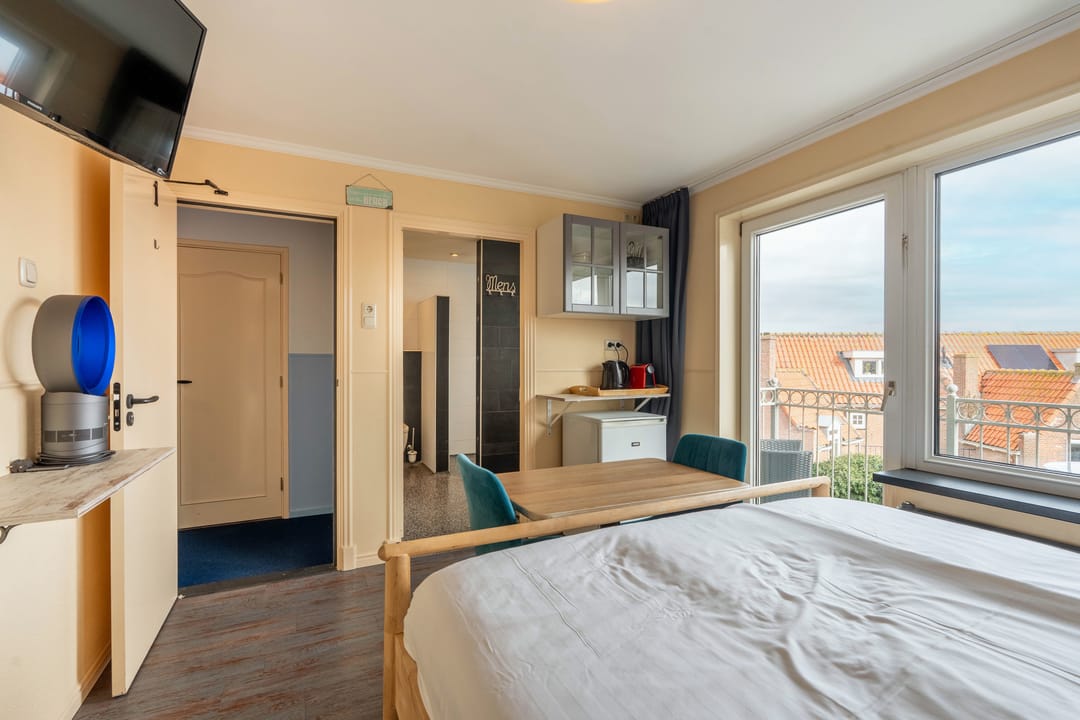 Foto 43 van Burgemeester Engelbertsstraat 66