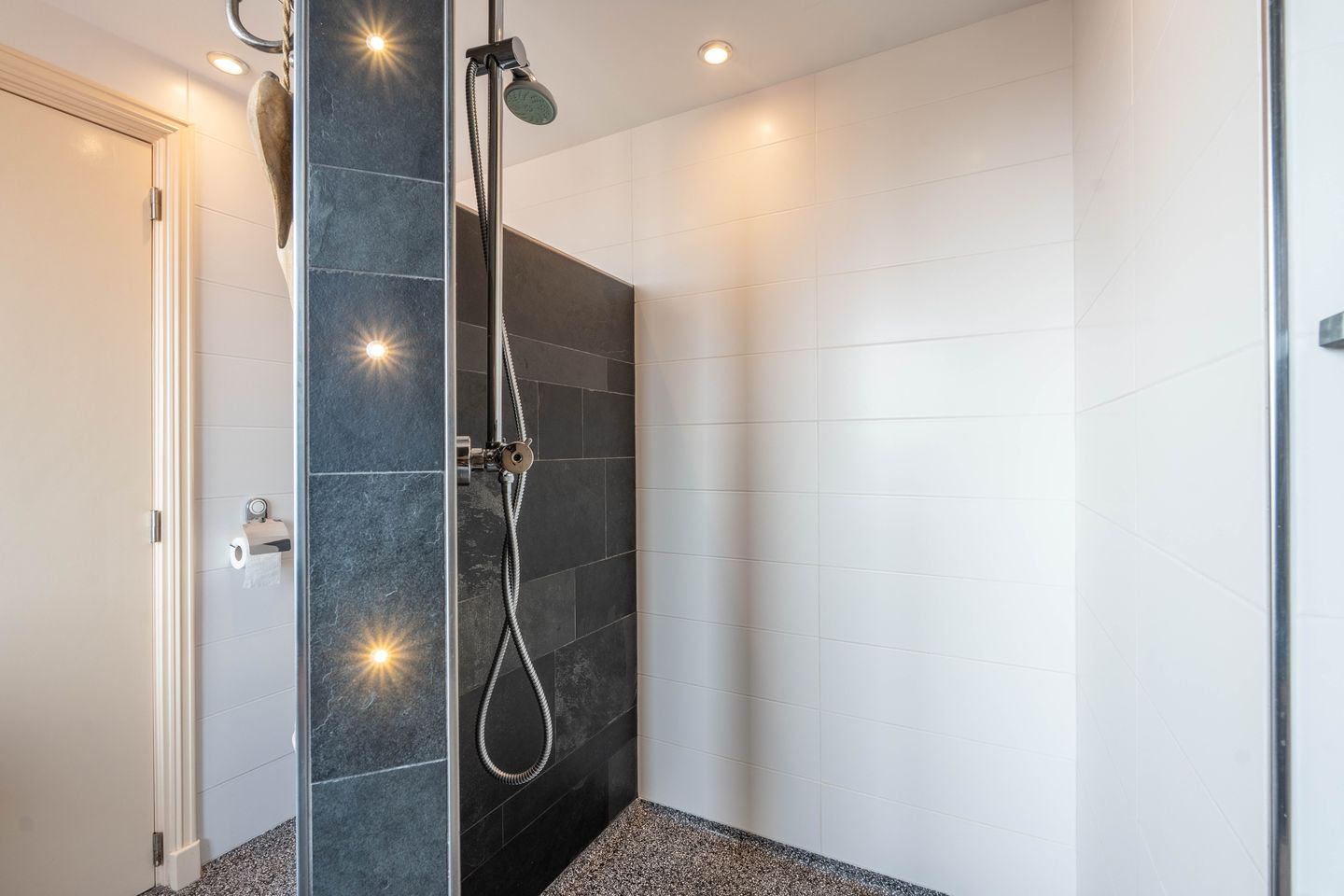 Foto 55 van Burgemeester Engelbertsstraat 66