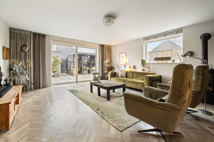 Foto 2 van Floris V Dreef 21