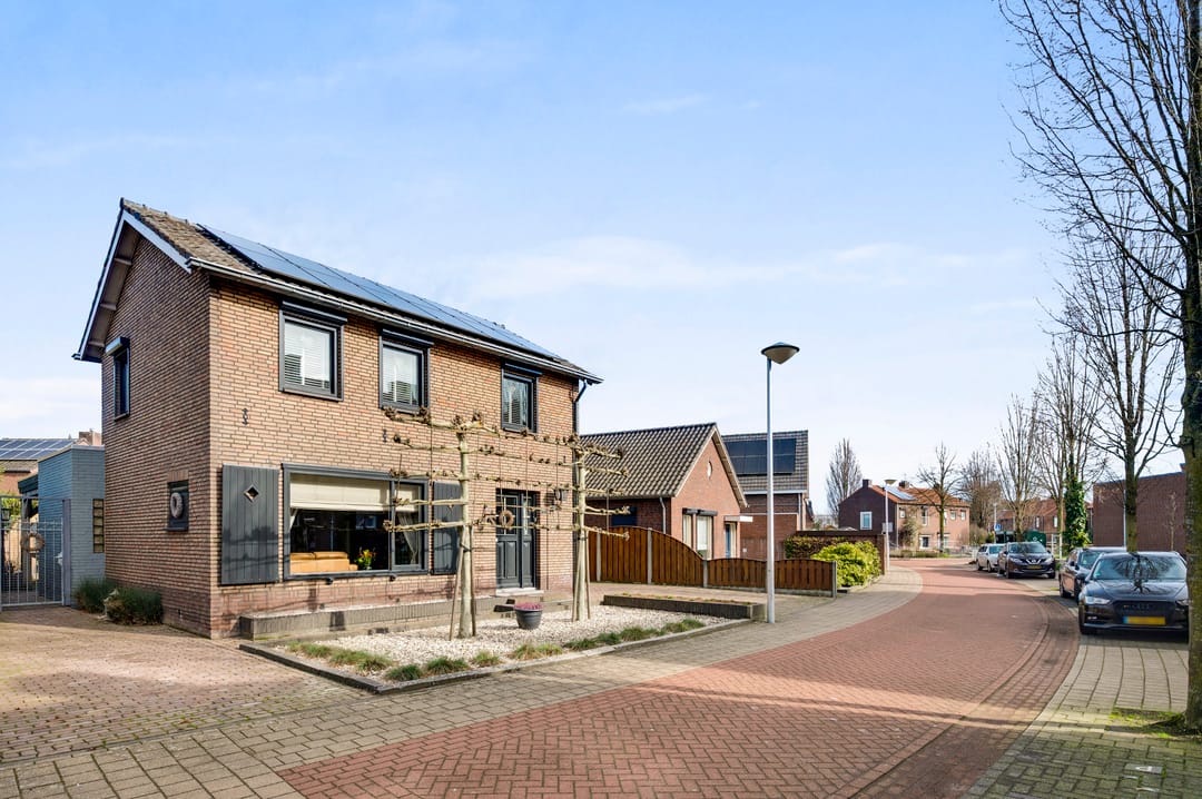 Foto 7 van Mathieu Starrenstraat 11