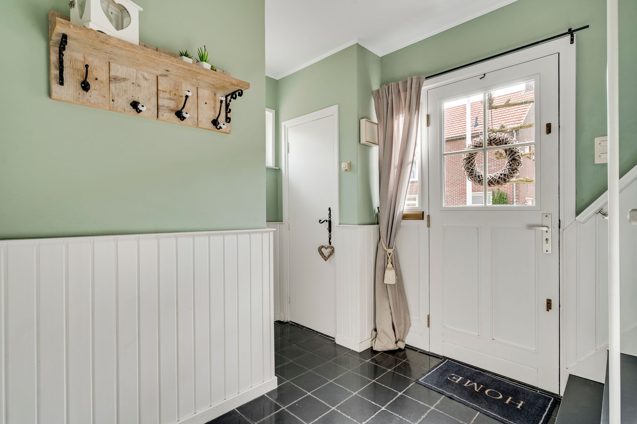 Foto 15 van Mathieu Starrenstraat 11