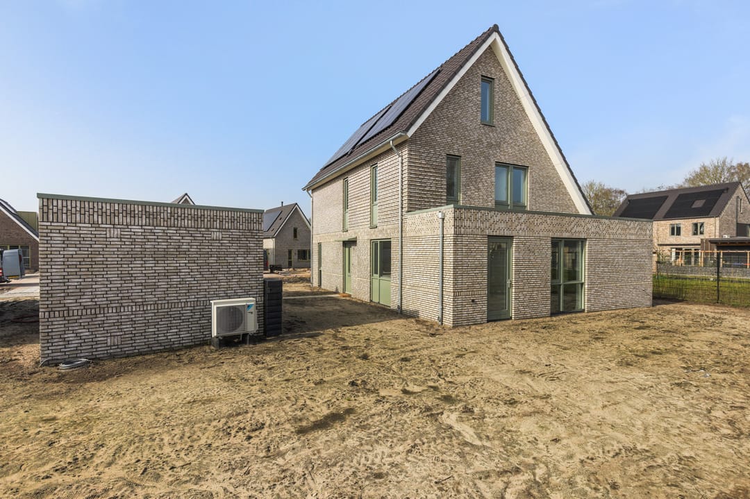 Photo 32 of Teunisbloem 13